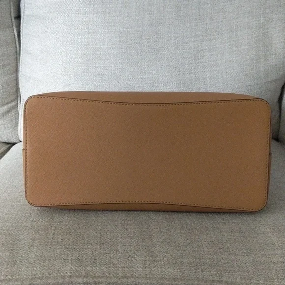 Tory Burch  Robinson Bag - Picture 10 of 14